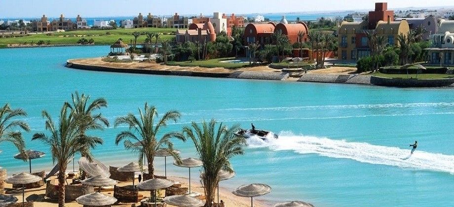 منتجع ﺳﻮان ﻟﯿﻚ الجونة