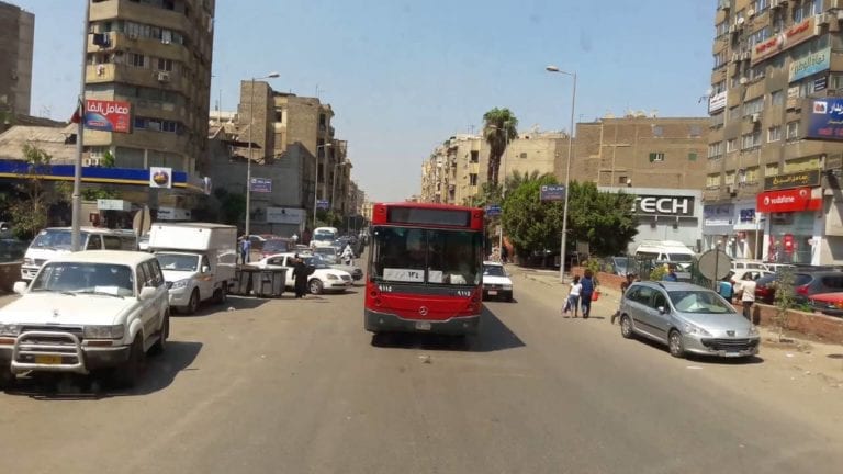 موقف احمد حلمي للأتوبيسات والسيرفيس