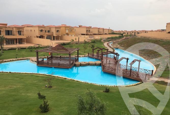 Royal Meadows Compound in Sheikh Zayed